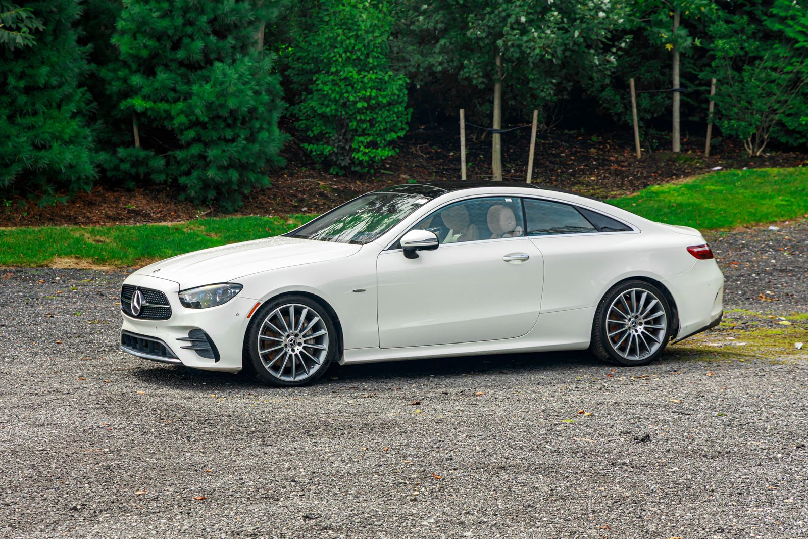 2021 Mercedes Benz E 450 photo 3