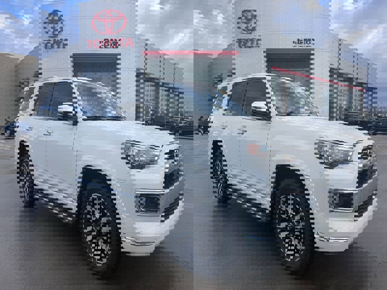 2020 Toyota 4Runner Limited's photo