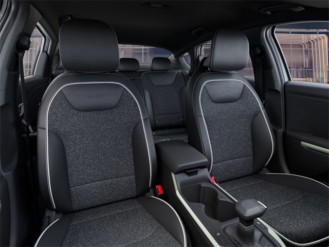 2025 Kia K4 GT-Line photo 15