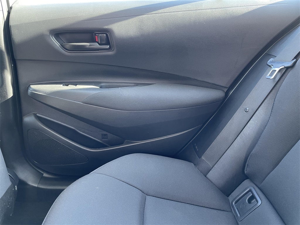 2023 Toyota Corolla LE photo 21
