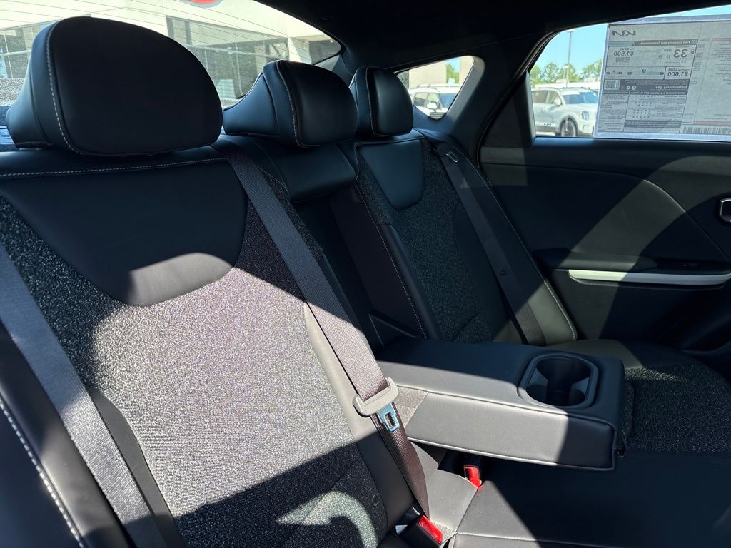 2025 Kia K4 GT-Line photo 25