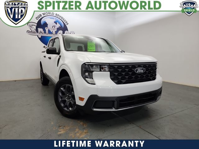 2025 Ford Maverick XLT's photo