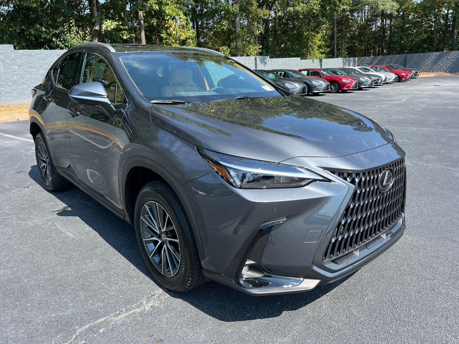 2026 Lexus NX 350 Premium photo 4