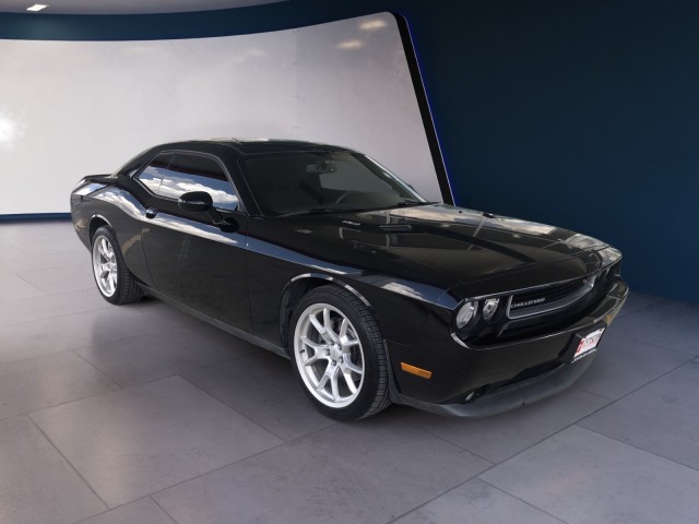 2014 Dodge Challenger R/T photo 7
