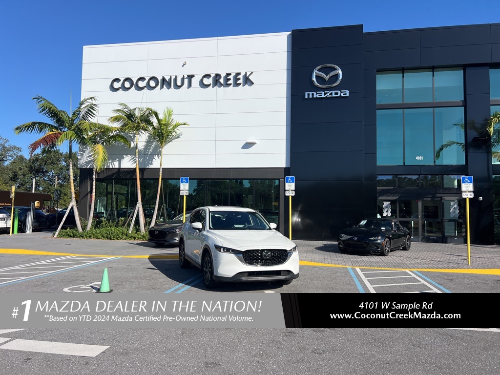 2023 Mazda CX-5 S Premium package