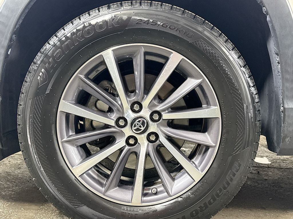 2019 Toyota Highlander XLE photo 27