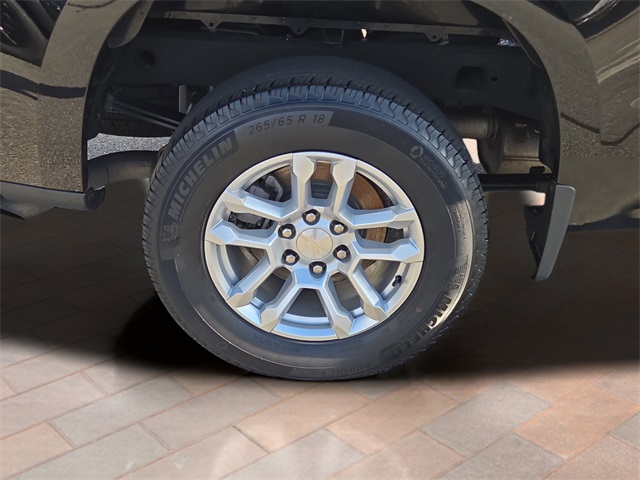 2023 Chevrolet Silverado 1500 LT photo 4