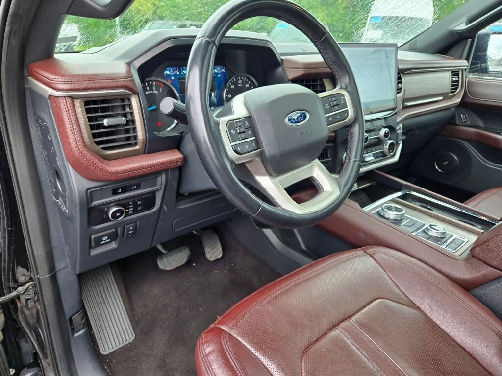 2023 Ford Expedition MAX Limited photo 19