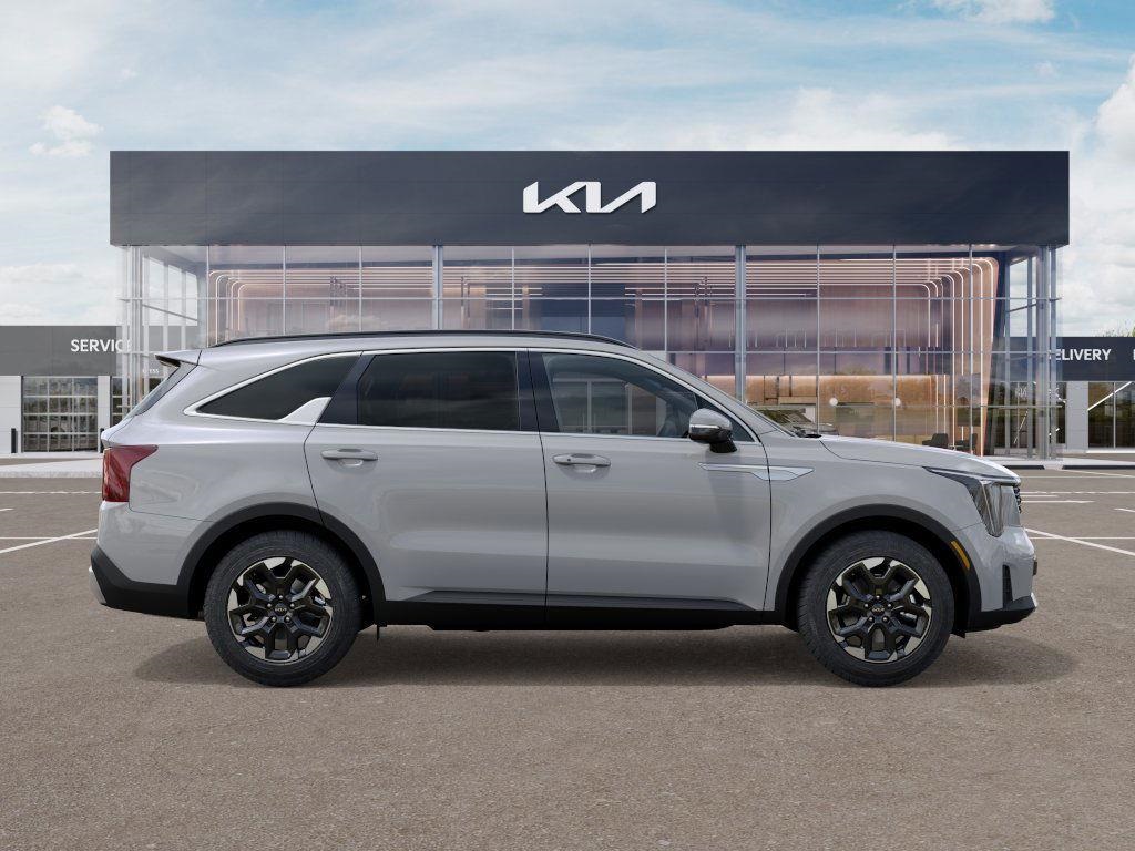 2026 Kia Sorento S photo 6