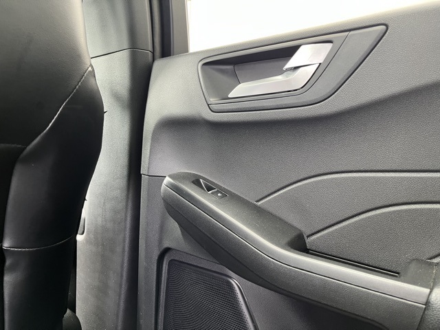 2023 Ford Escape ST-Line photo 48