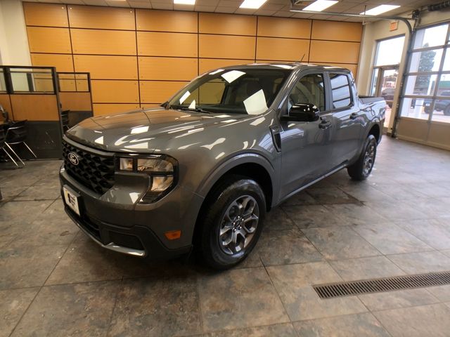 2025 Ford Maverick XLT photo 3