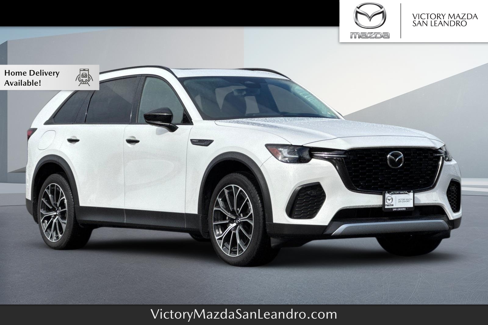 2025 Mazda CX-70 Premium Package's photo