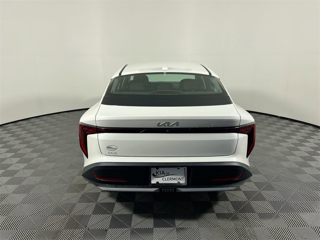 2025 Kia K4 LXS photo 4