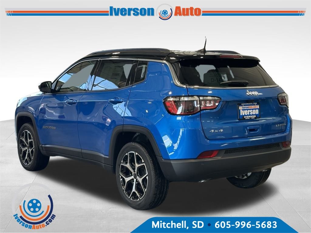 2026 Jeep Compass Limited photo 4