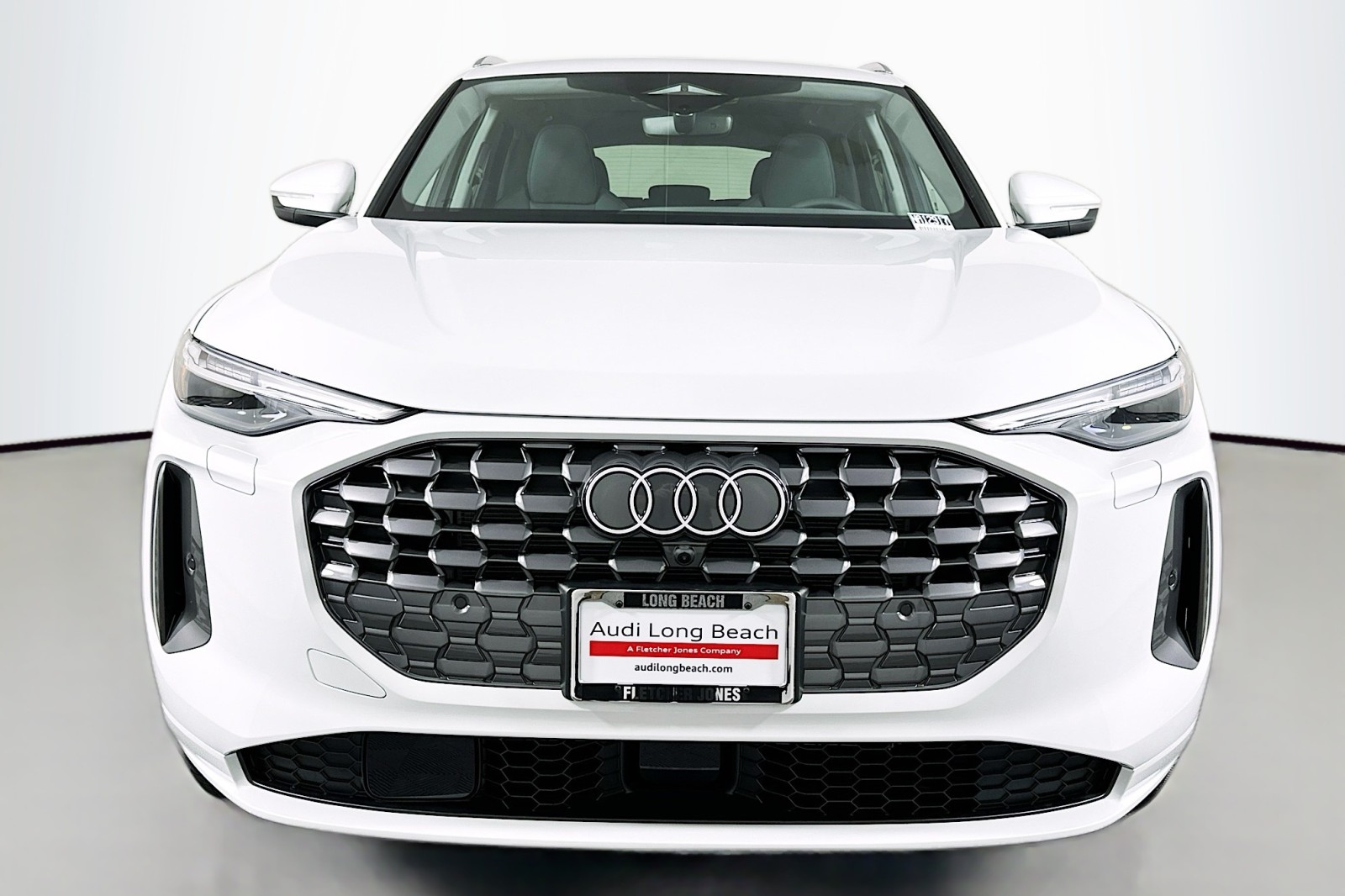 2025 Audi Q5 Premium Plus photo 2