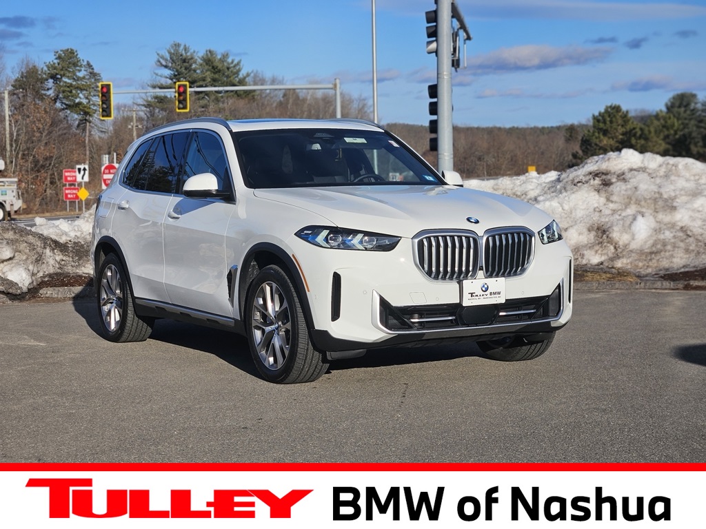 2024 BMW X5 Base's photo