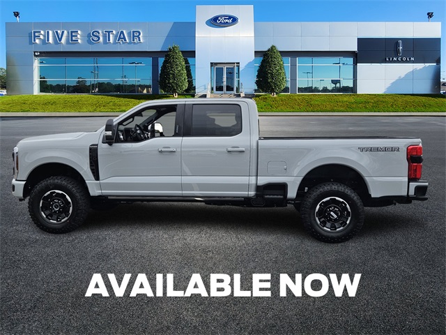 2026 Ford F-250 Platinum photo 4