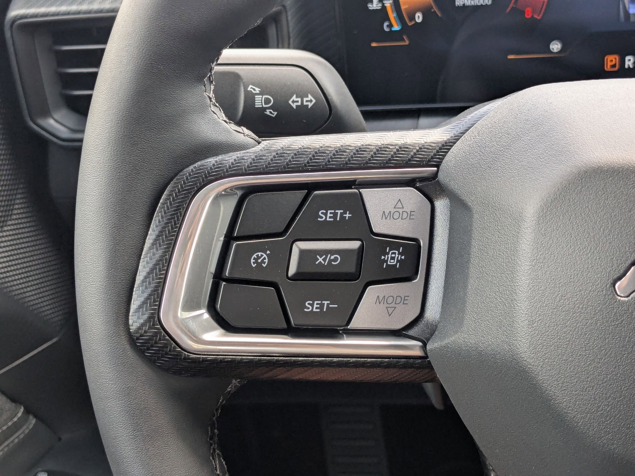 2025 Ford Mustang EcoBoost photo 18