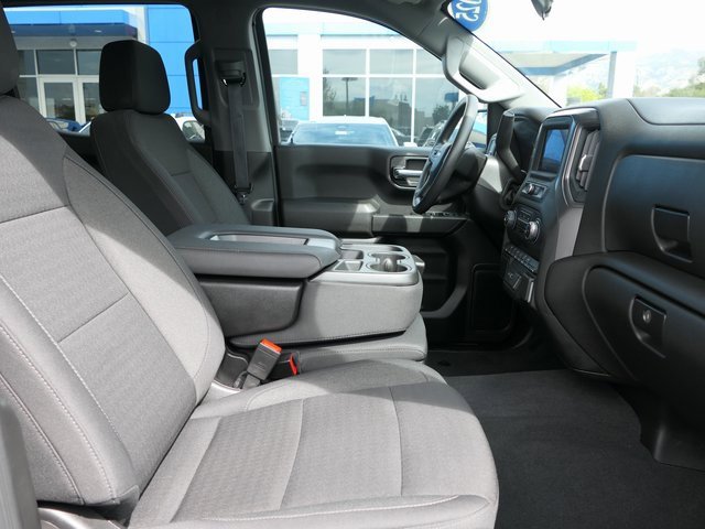 2025 Chevrolet Silverado Custom photo 26