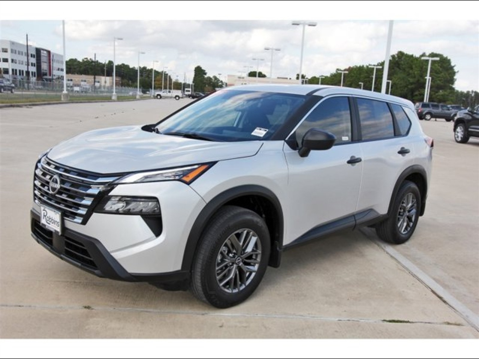 2025 Nissan Rogue S Silver at Robbins Nissan