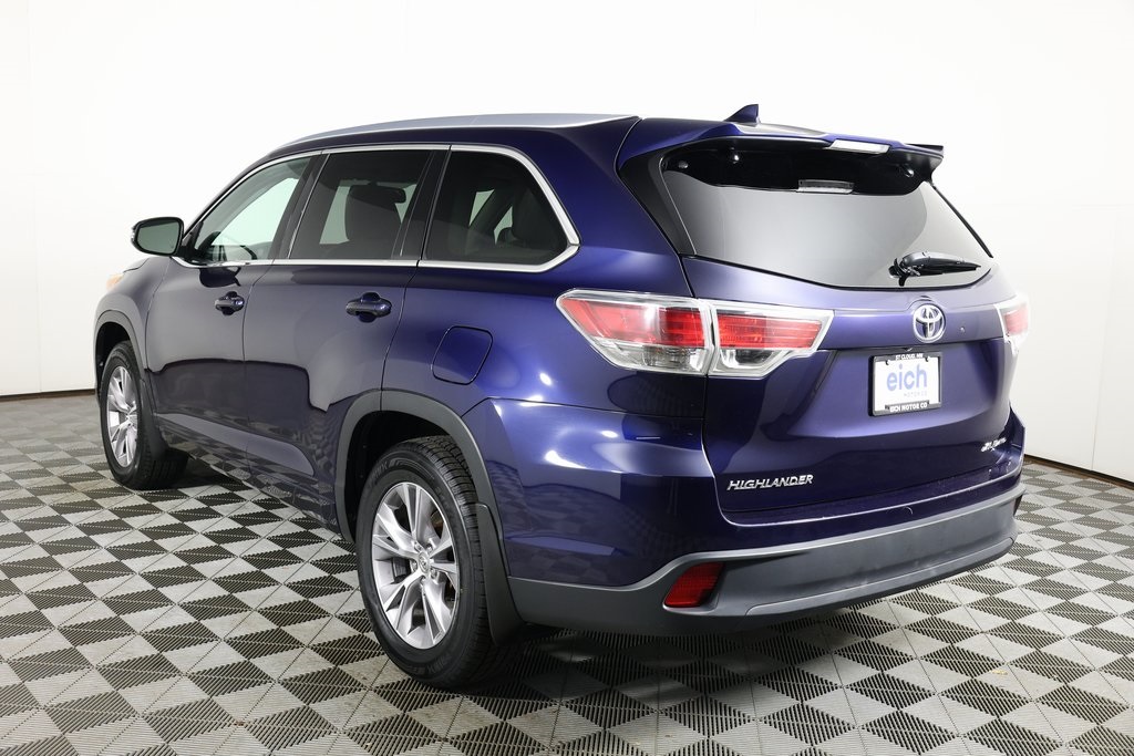 2015 Toyota Highlander XLE photo 3