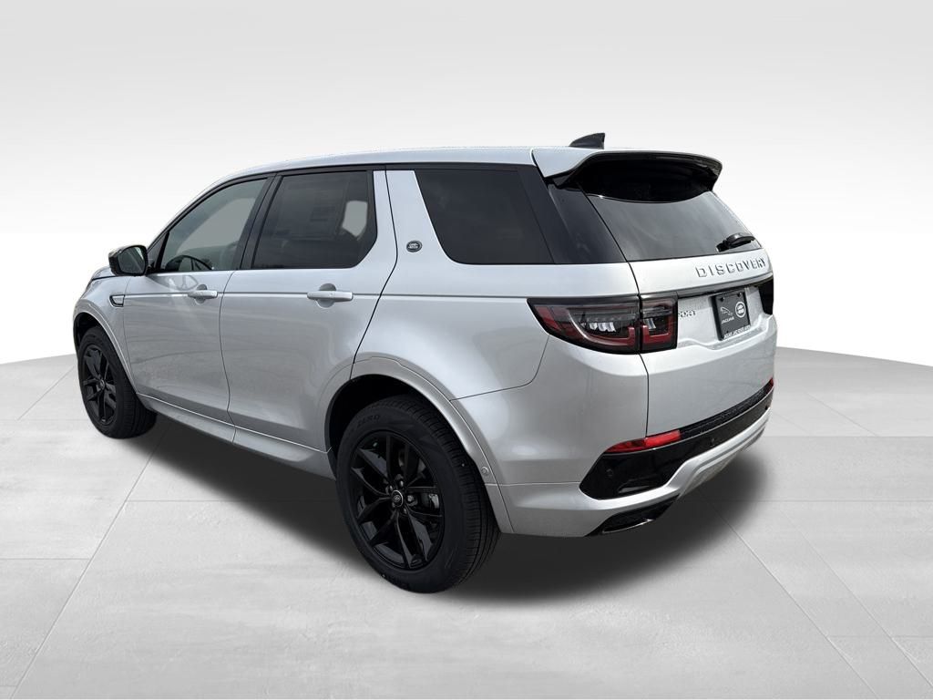 2025 Land Rover Discovery Sport S photo 4