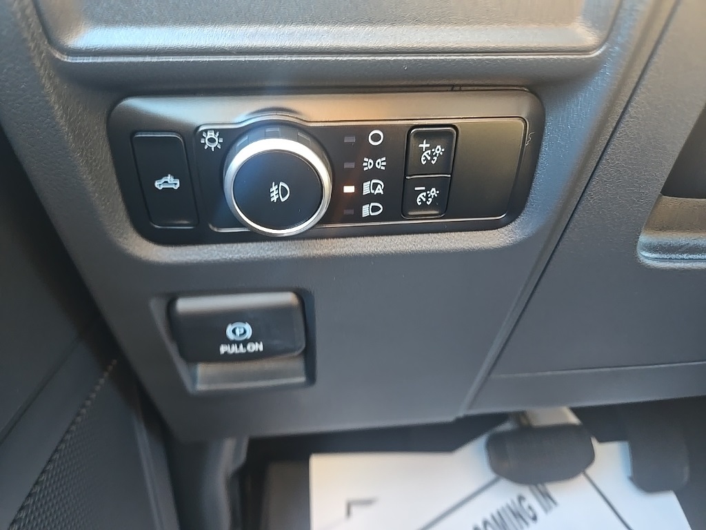 2024 Ford F-150 STX photo 12