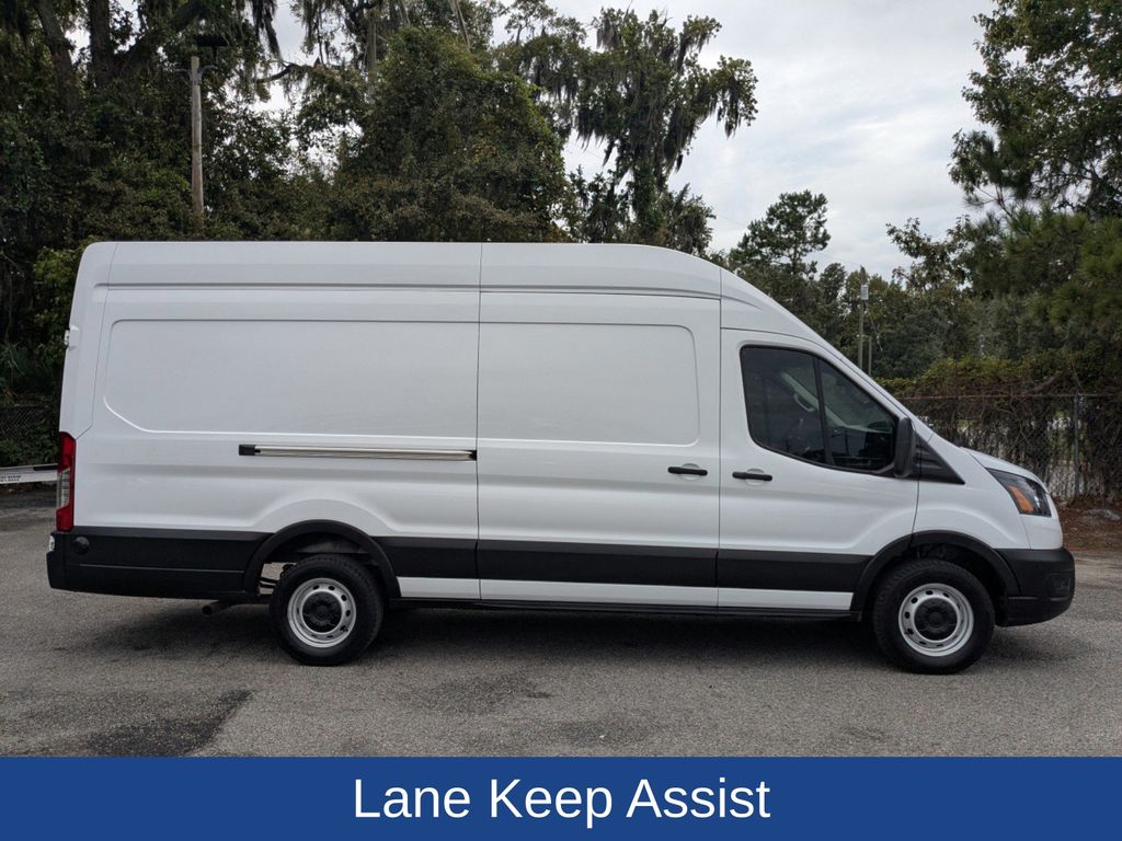 2024 Ford Transit photo 2