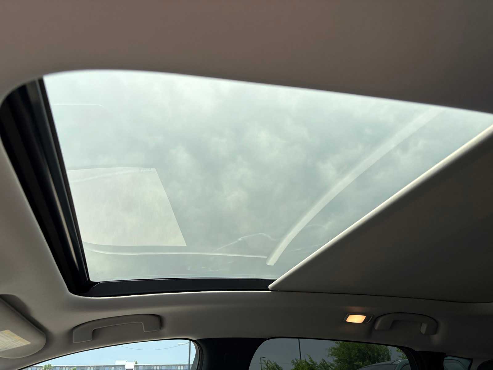 Used 2023 Slate Gray INFINITI LUXE image 15