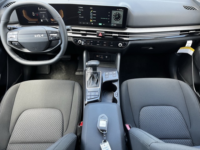 2026 Kia Sportage LX photo 9