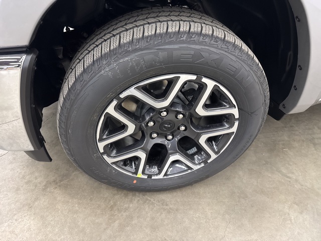 2025 Ram 1500 Laramie photo 3