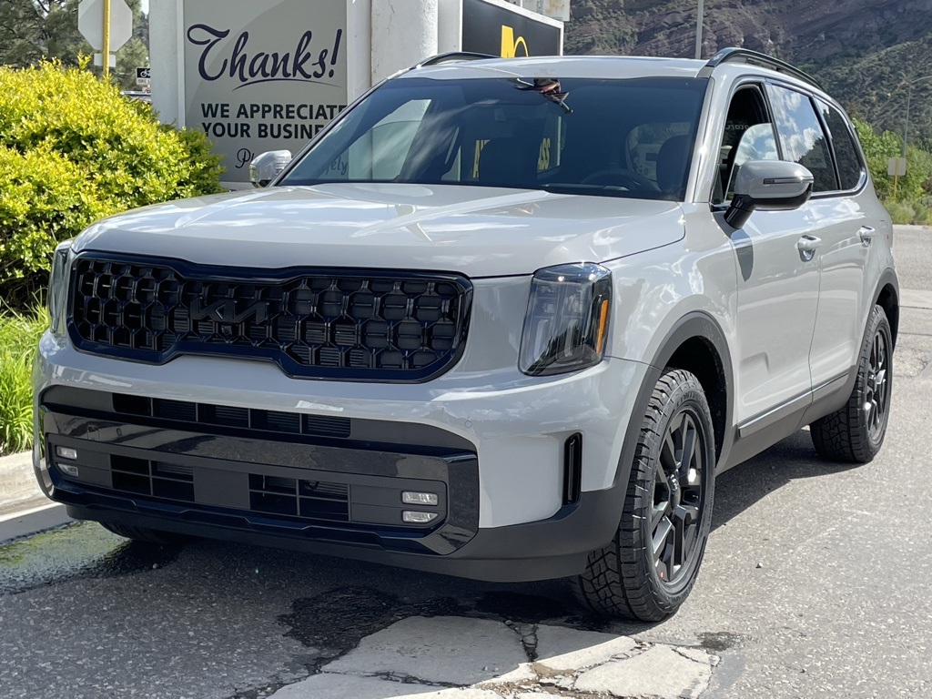 2025 Kia Telluride SX Prestige X-Pro photo 2