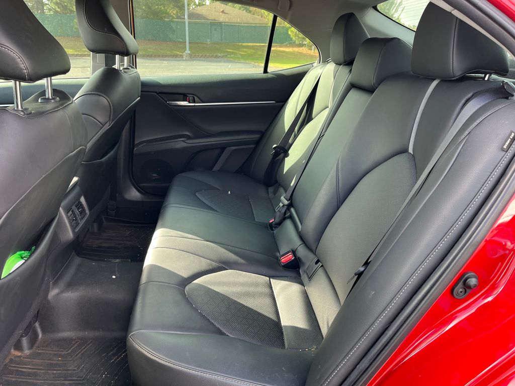 2021 Toyota Camry XSE photo 10