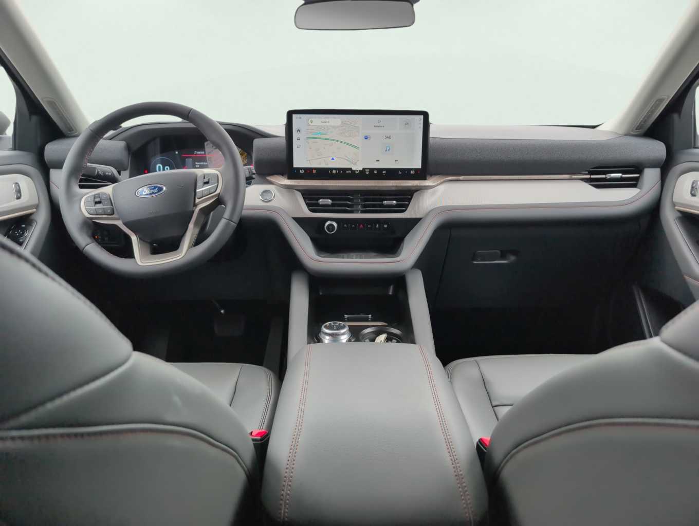 2025 Ford Explorer photo 16
