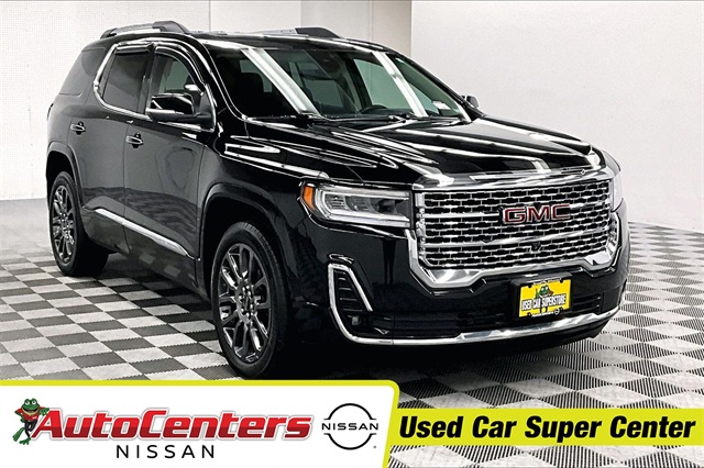 2023 GMC Acadia Denali's photo
