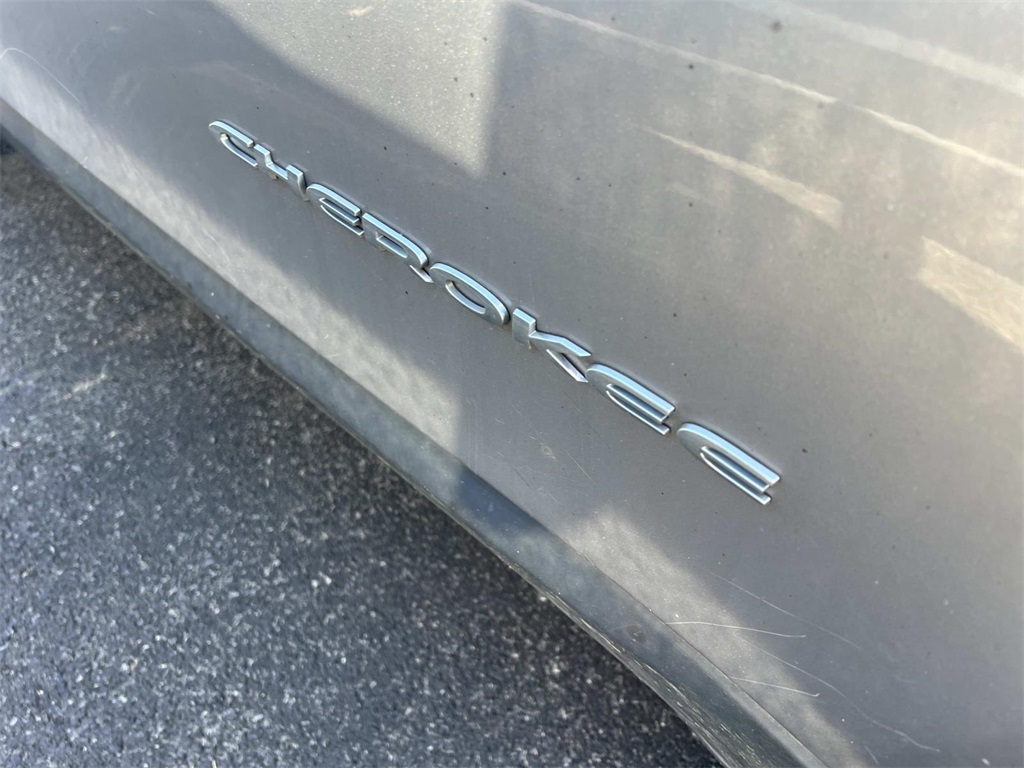 2019 Jeep Cherokee Latitude photo 10