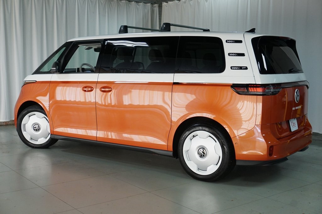 2025 Volkswagen ID. Buzz photo 9