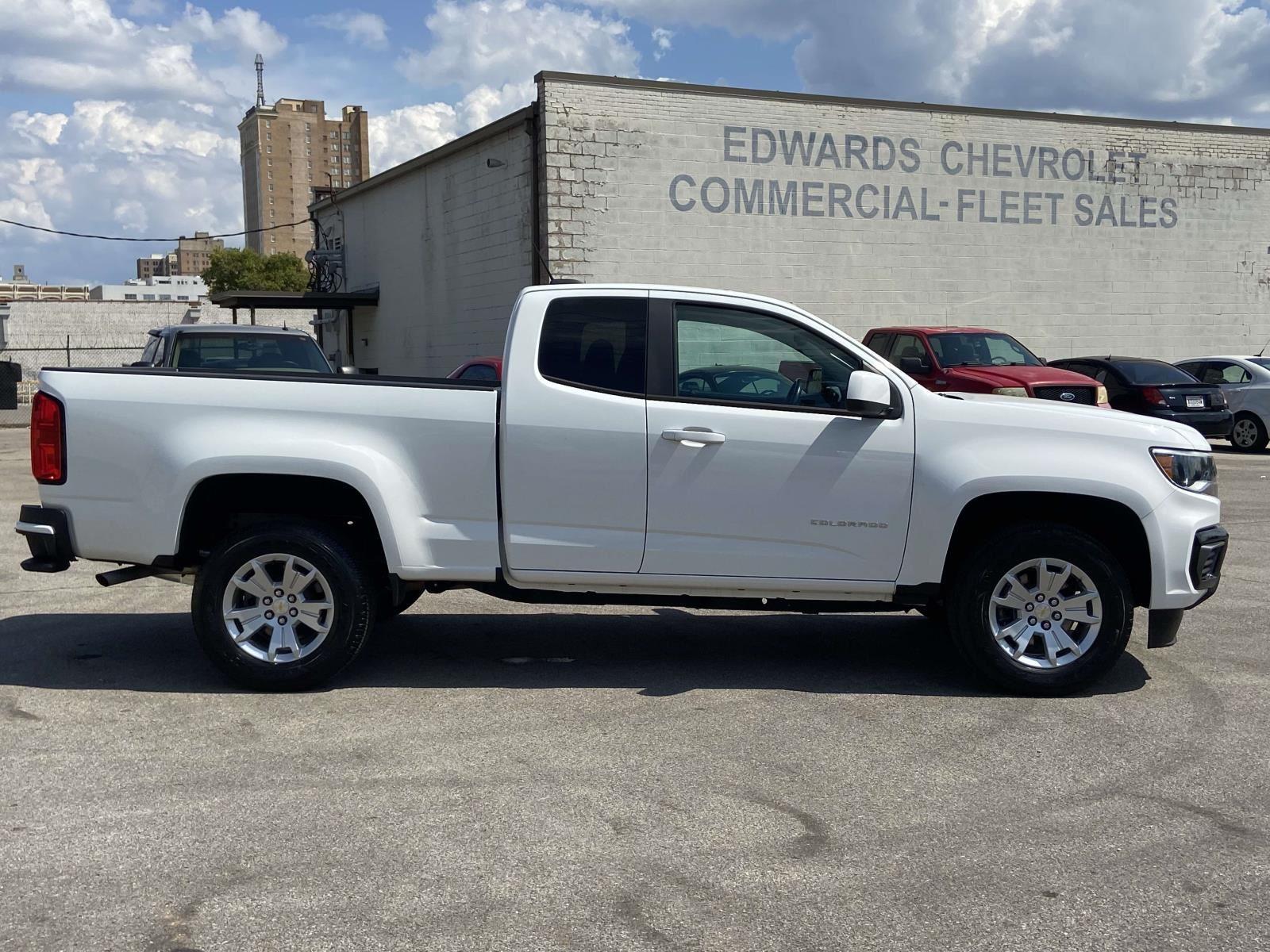 2021 Chevrolet Colorado LT photo 17