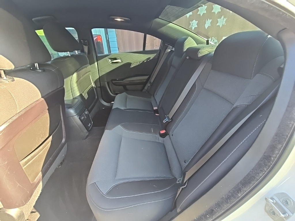 2019 Dodge Charger SXT photo 14