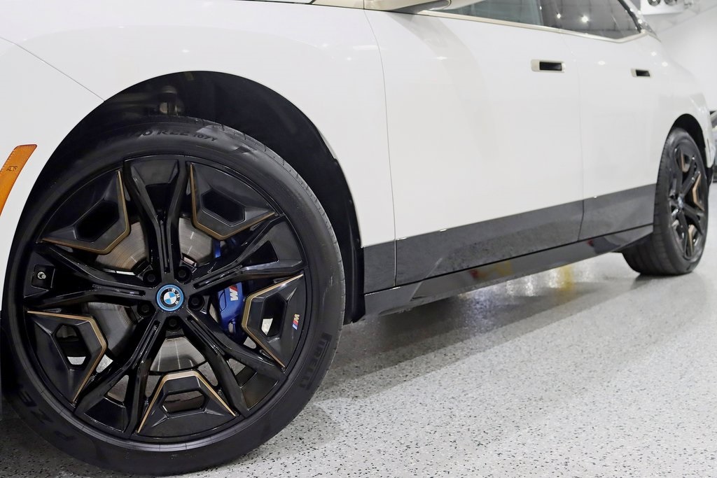 2024 Bmw iX iX M60 photo 4