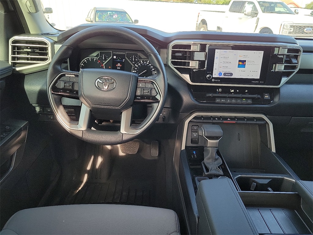 2024 Toyota Tundra SR5 photo 17