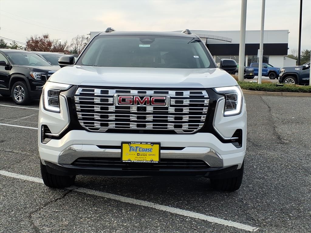 2026 Gmc Terrain Denali photo 2