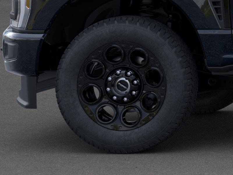 2025 Ford F-350 Lariat photo 18
