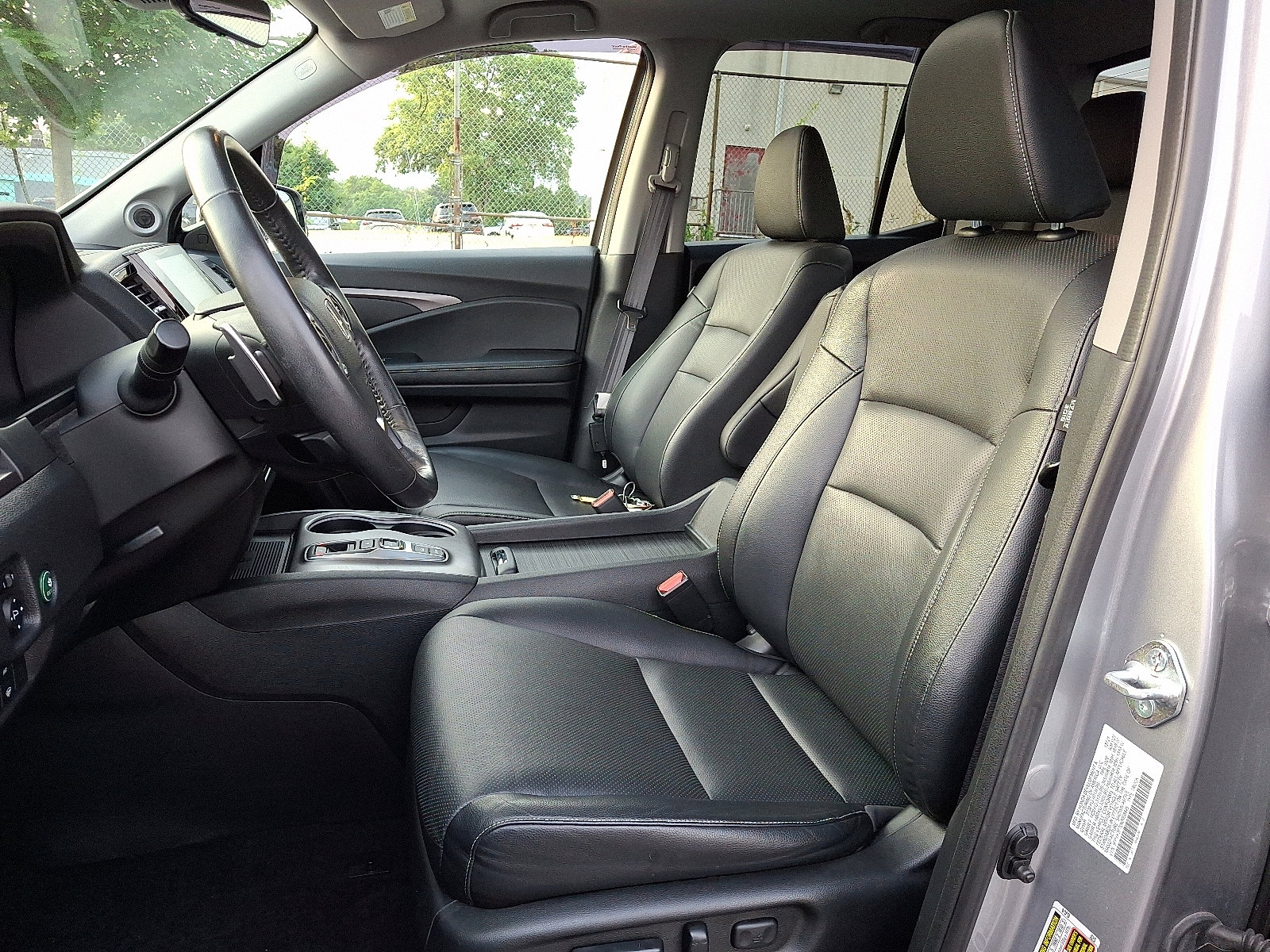 2022 Honda Ridgeline RTL-E photo 11