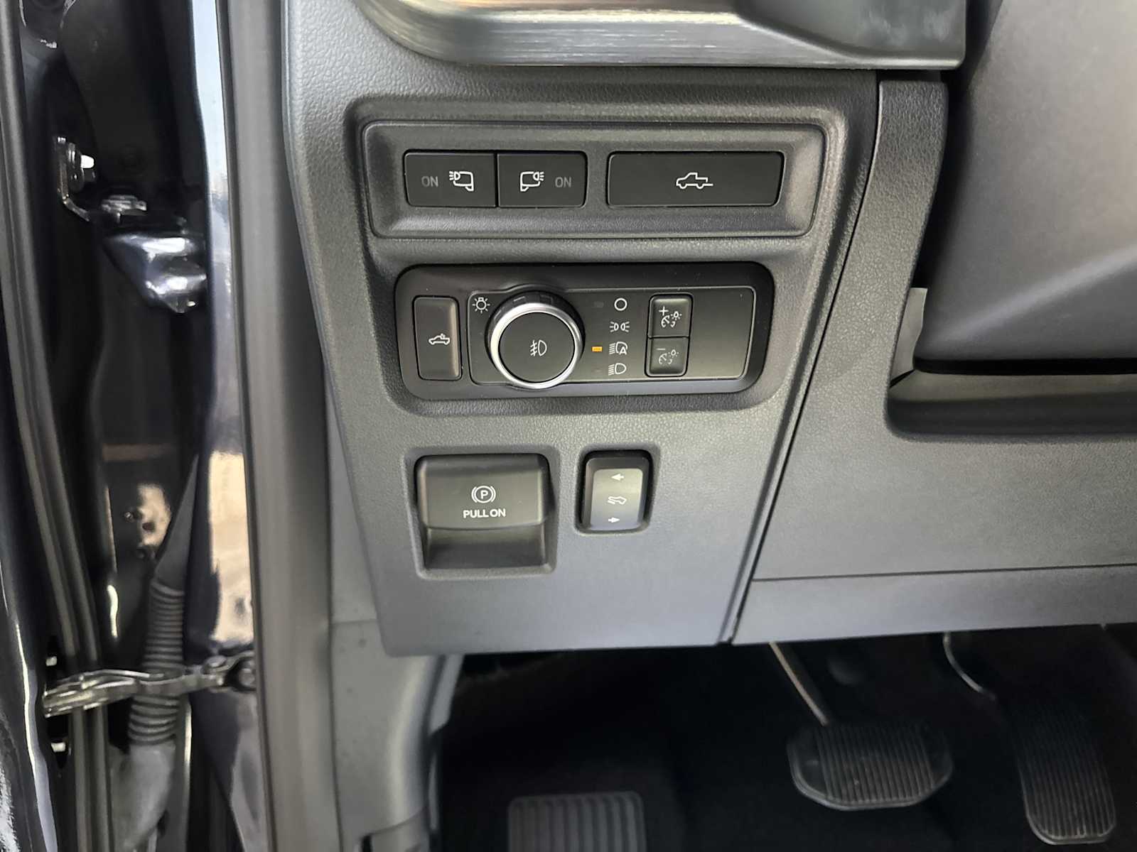2022 Ford F-150 Lariat photo 23