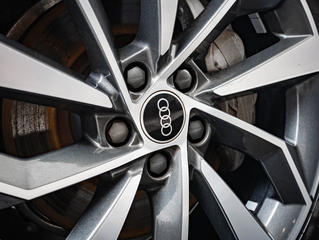2022 Audi Q5 45 S line Premium photo 8