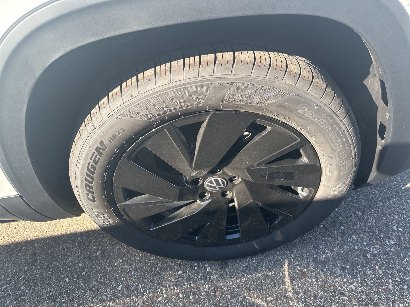 2026 Volkswagen Atlas SE Technology photo 3