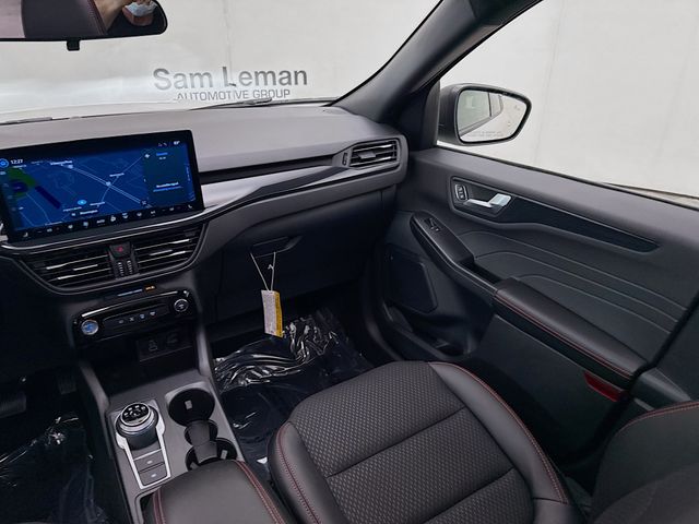 2025 Ford Escape Hybrid ST-Line photo 20