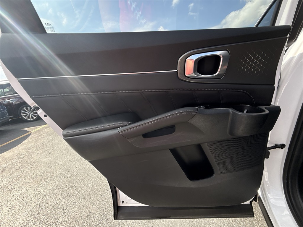 2023 Kia Sorento SX photo 19