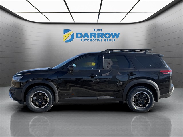 2025 Nissan Pathfinder Rock Creek photo 2